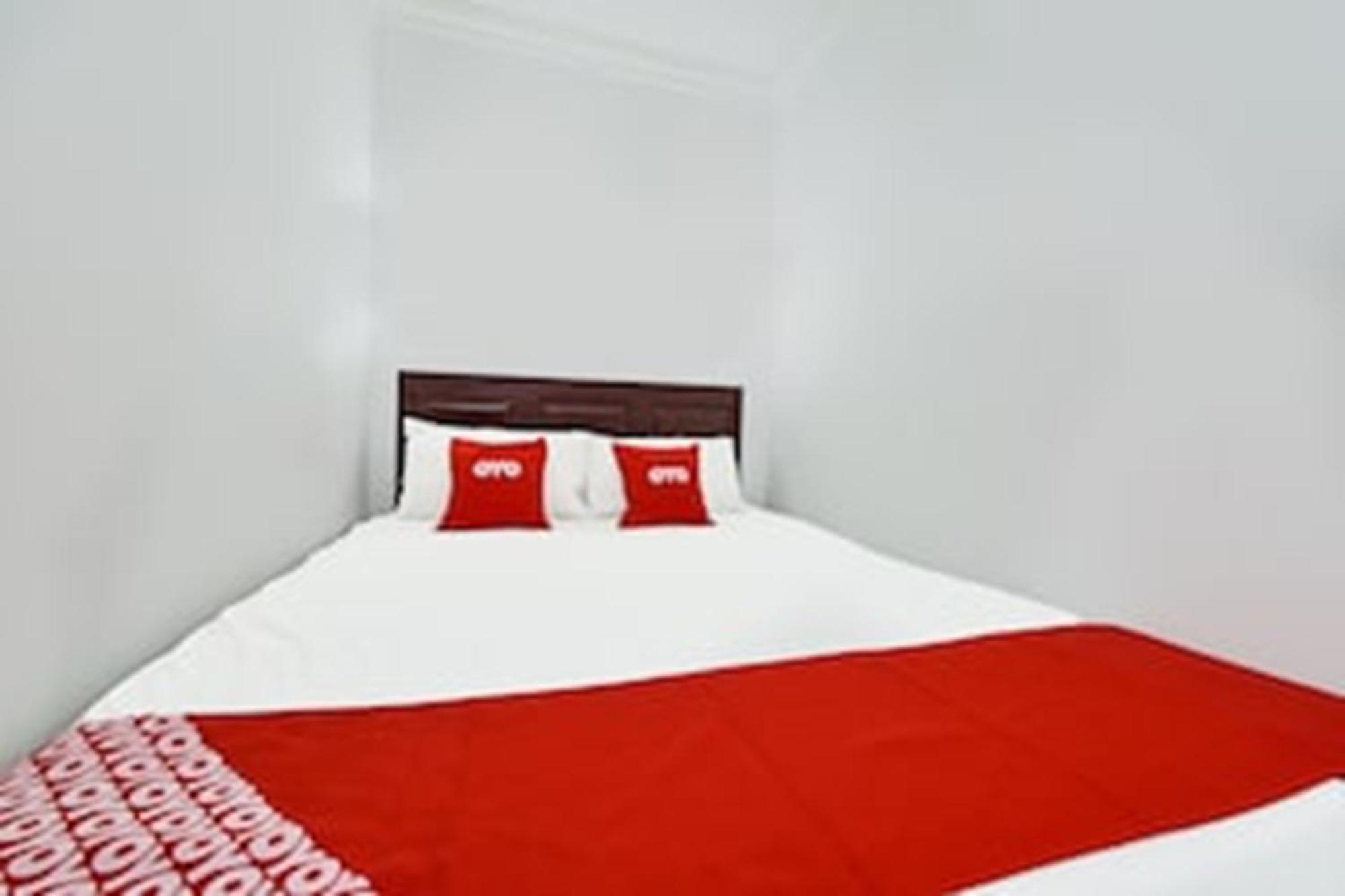 OYO 90572 J Hostels Jalan Ampang Kuala Lumpur Luaran gambar