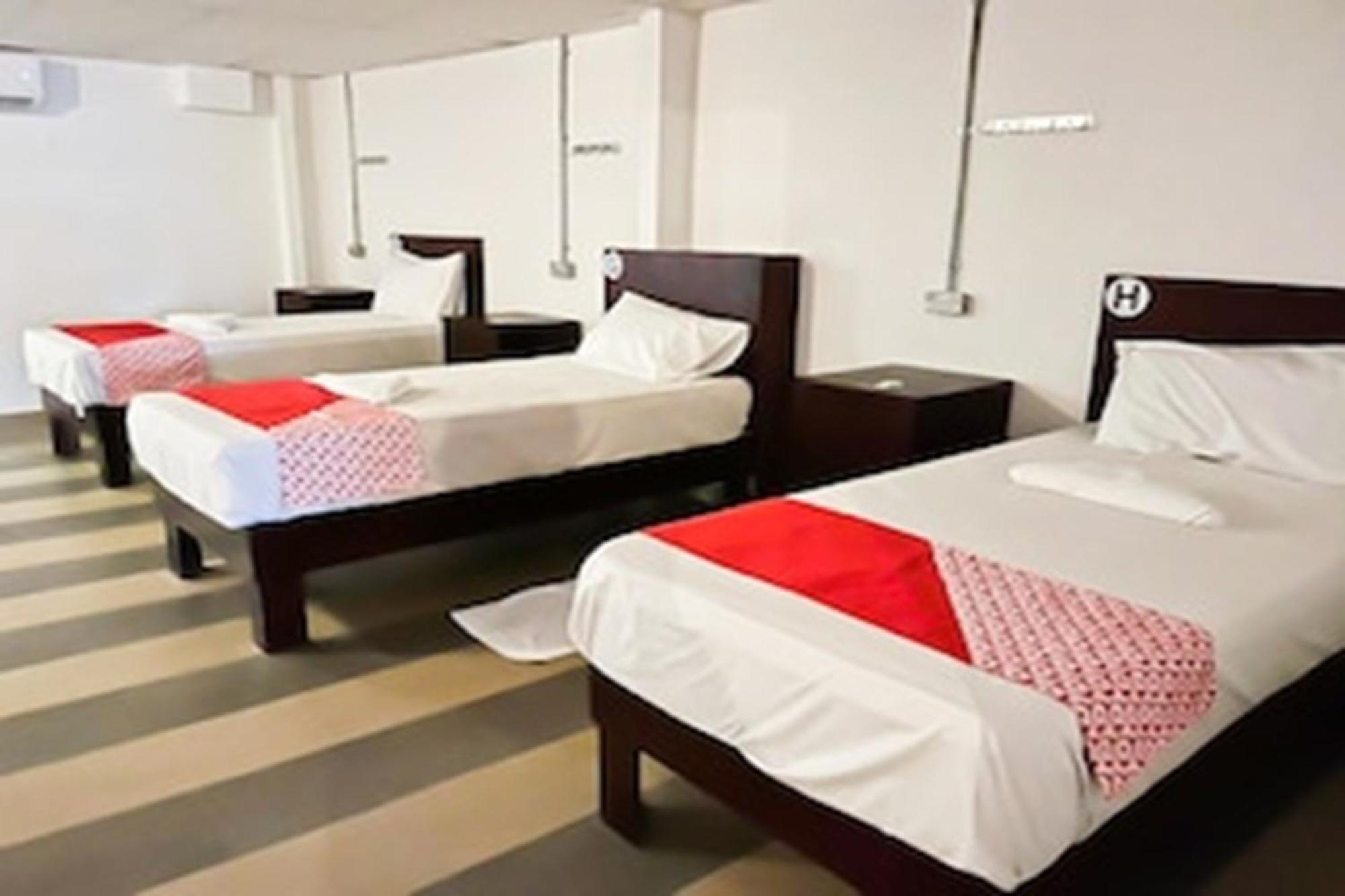 OYO 90572 J Hostels Jalan Ampang Kuala Lumpur Luaran gambar